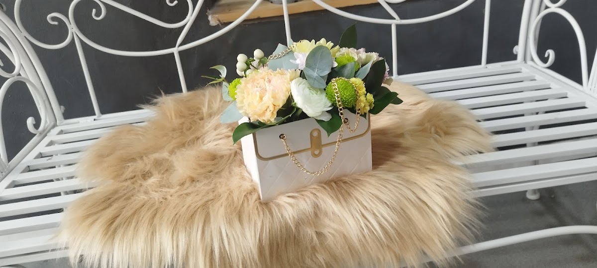 kitty flowers